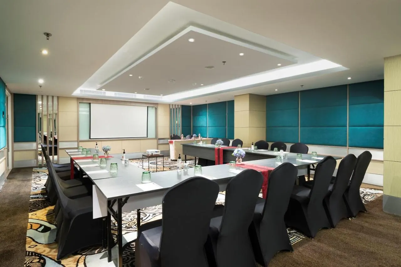 Swiss-Belhotel Tuban Kuta Lombok 4*,